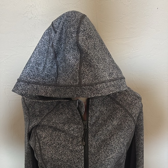 Lululemon define jacket - Picture 2 of 3